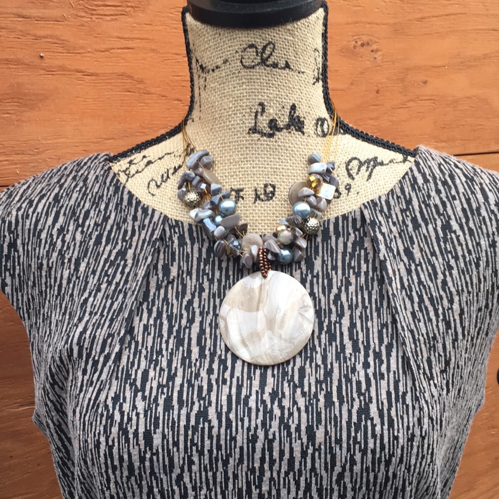 Glass stone and beaded statement necklace